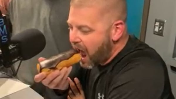 Nard "Wins" Big Dummy Trivia and Eats His "Prize"