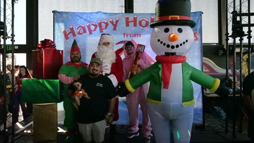 Download your raw, unedited FREE Christmas Photos here!