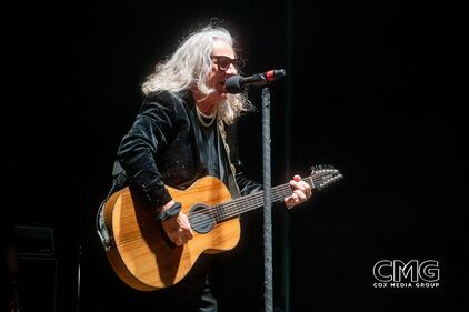 Collective Soul headlined the 99.5 KISS Rocks stage in San Antonio for Oyster Bake on April 20, 2024, and put on an amazing show for the Saturday night crowd! Always a great band, Collective Soul comes out to rock!